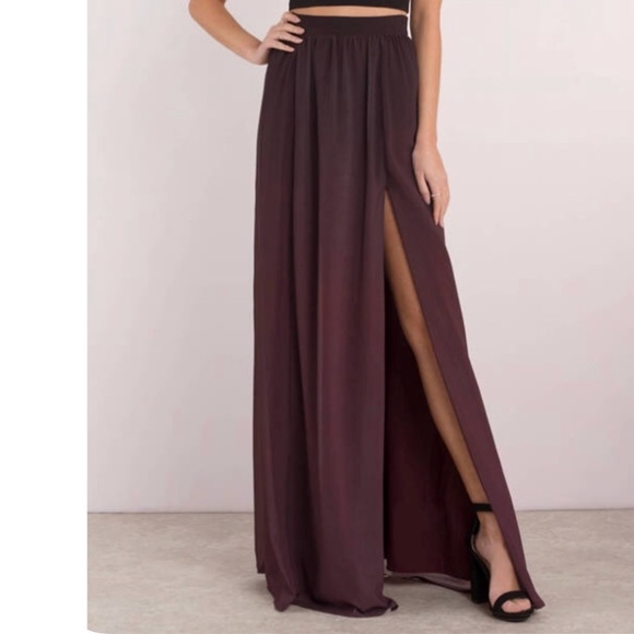 Tobi Dresses & Skirts - Tobi. Burgundy maxi skirt.